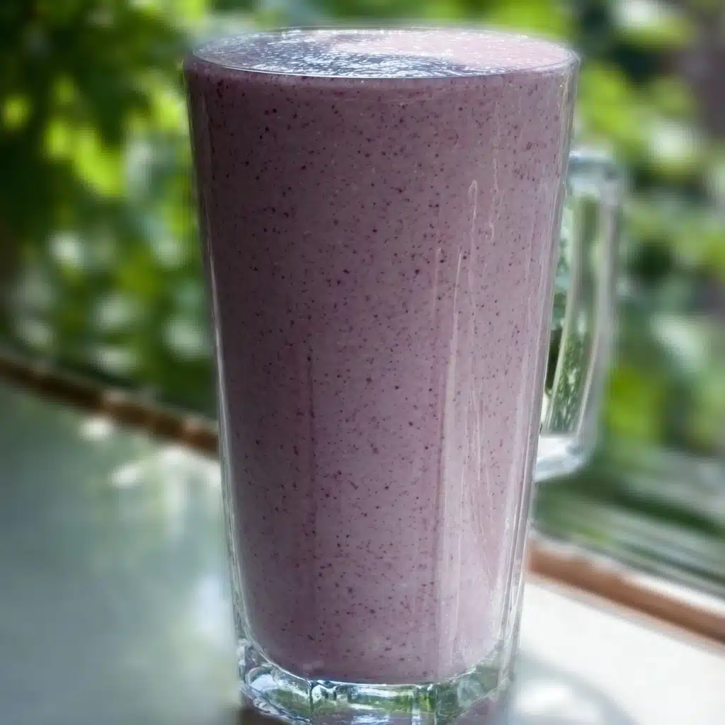 Razzy Blue Smoothie Recipe 5 Razzy Blue Smoothie Recipe - Recipe Image