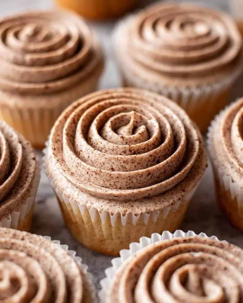 Mini No Bake Cinnamon Roll Cheesecakes Recipe