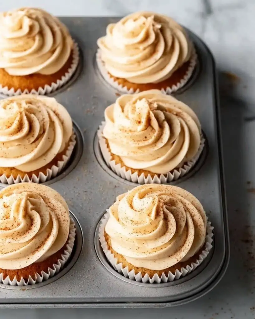 Pumpkin Cupcakes with Cinnamon Cream Cheese Frosting Recipe