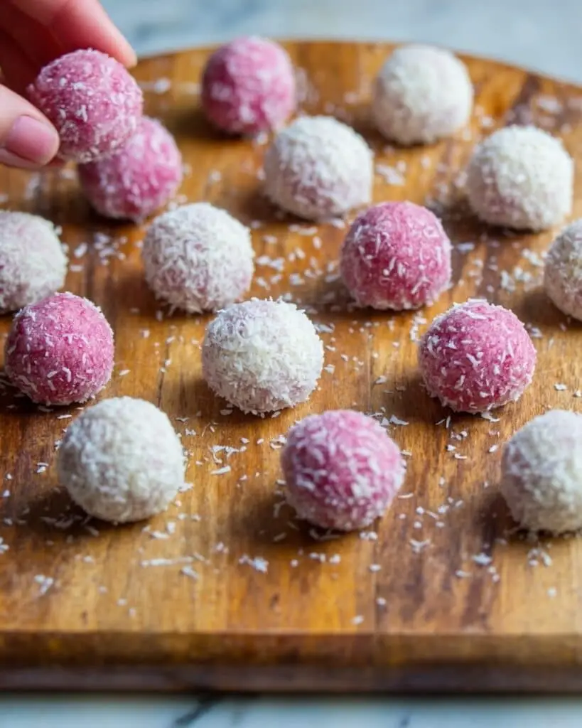 Raspberry Coconut Breakfast Balls Recipe