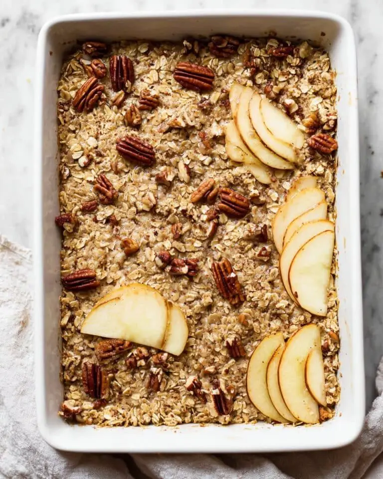 Apple and Maple Baked Oatmeal Recipe