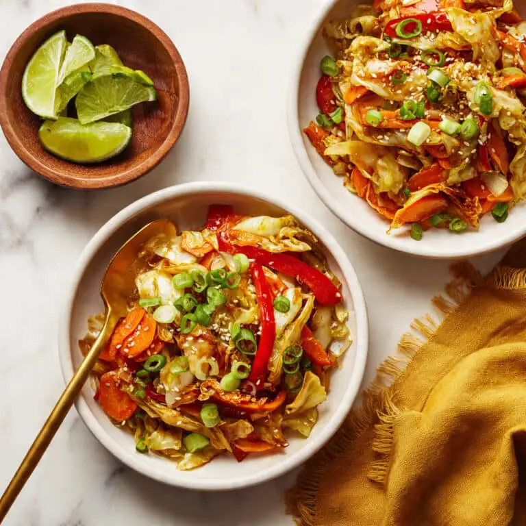 Thai Chicken and Cabbage Bowls Recipe