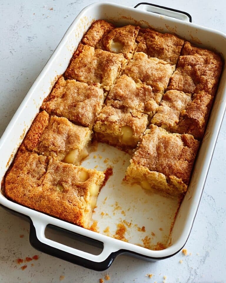 Easy Apple Slice: Delicious Cinnamon-Spiced Apple Dessert