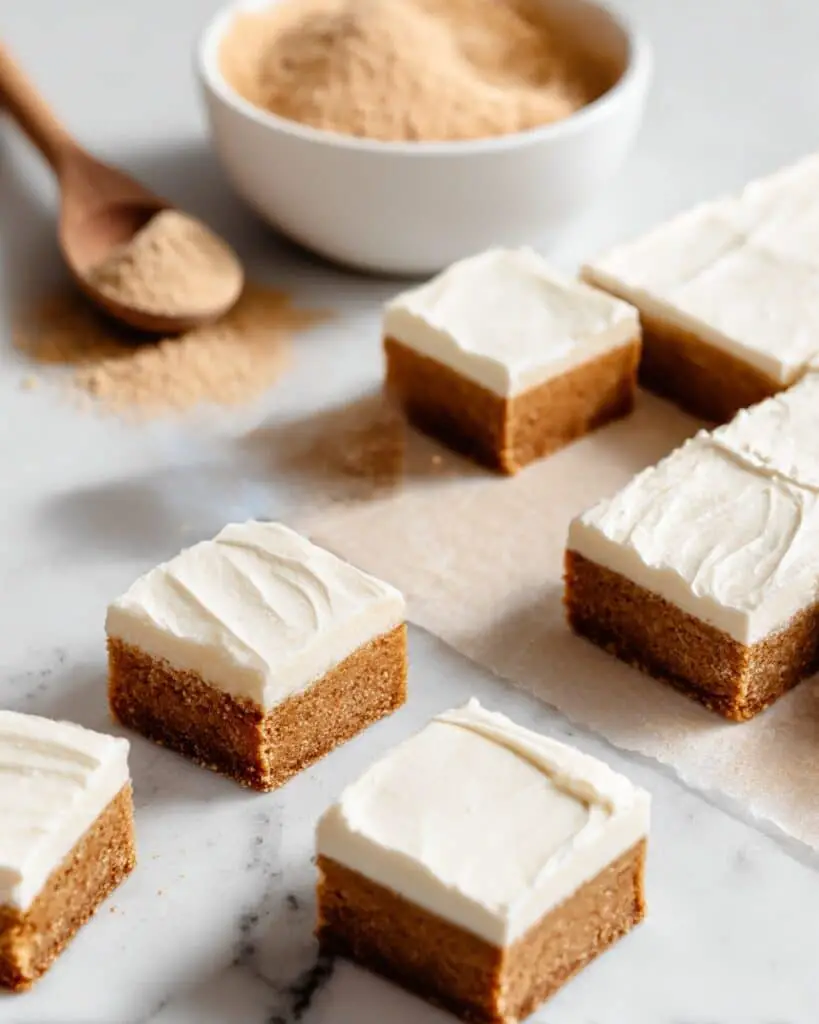 Cinnamon Roll Blondies Recipe