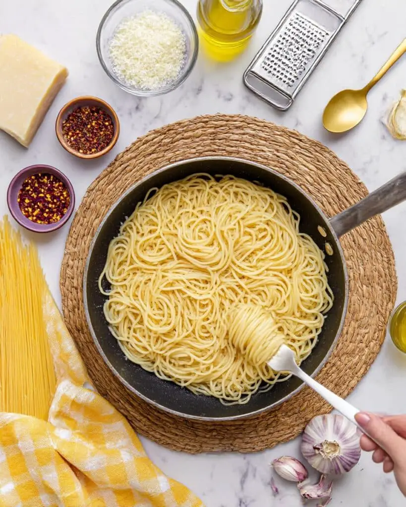 Spaghetti Aglio e Olio Recipe