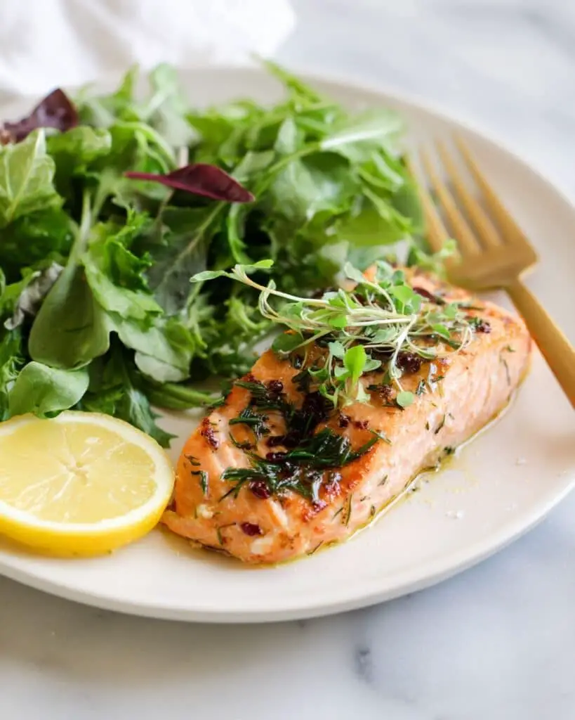 Pan Seared Salmon with Fennel and Arugula Salad Recipe