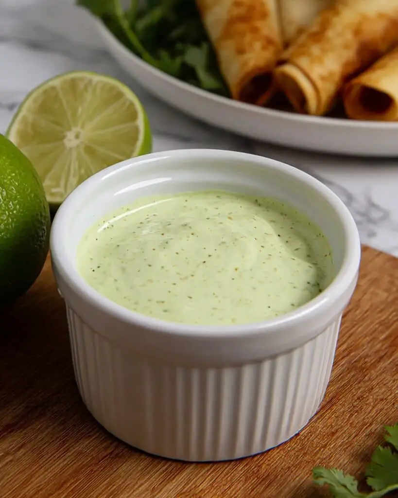 Taco Bell Avocado Ranch Sauce Recipe