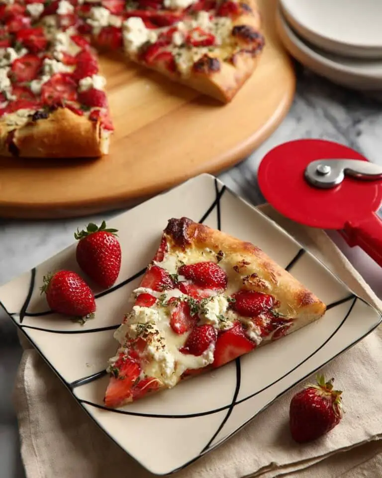Strawberry and Goat Cheese Flatbread Recipe