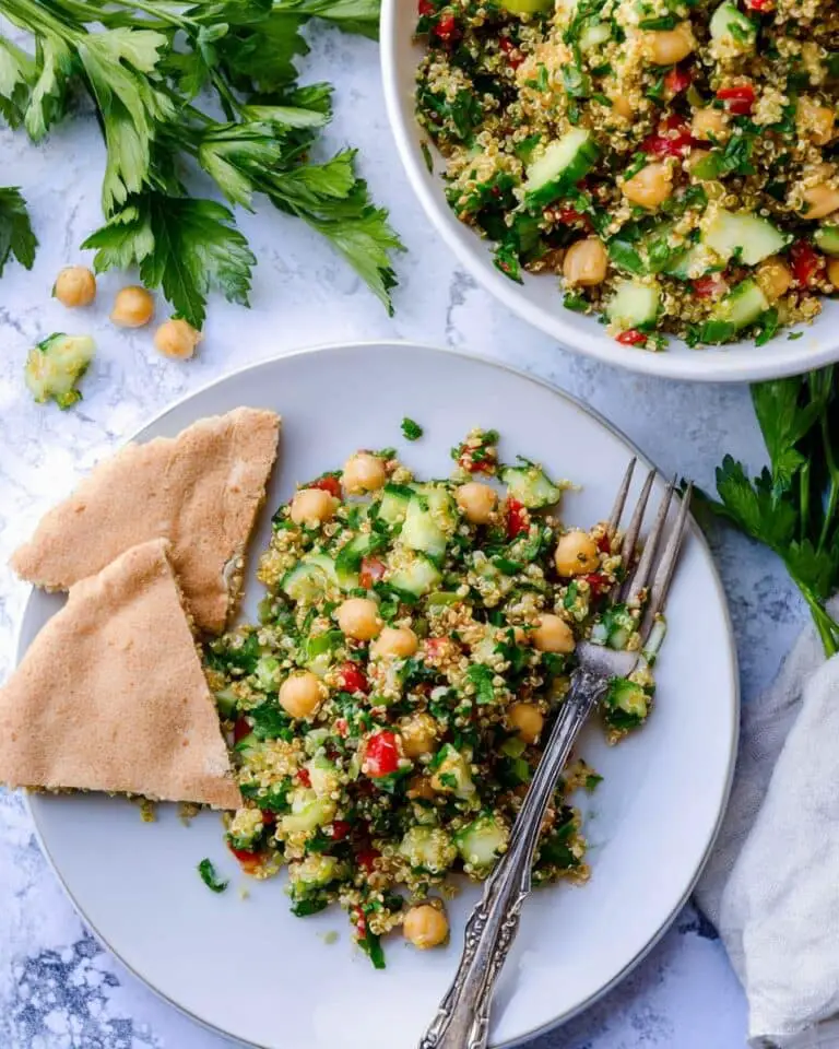 Quinoa Chickpea Tabbouleh Salad Recipe