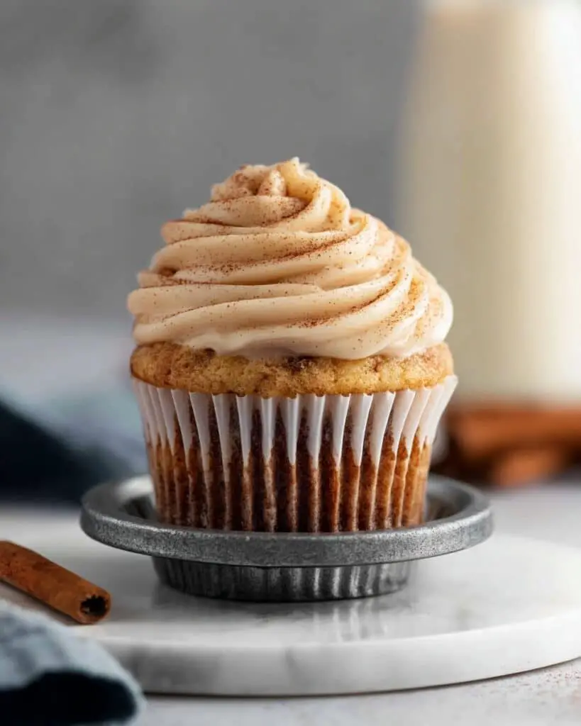Cinnamon Cupcakes with Cinnamon Buttercream Recipe
